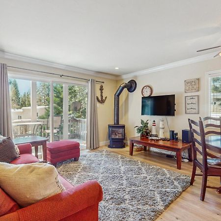 אינקליין וילג' The Cozy Downtime Condo מראה חיצוני תמונה